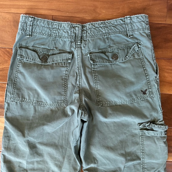 American Eagle Green Straight Leg Cargo Pants size 36x30 - Picture 4 of 5
